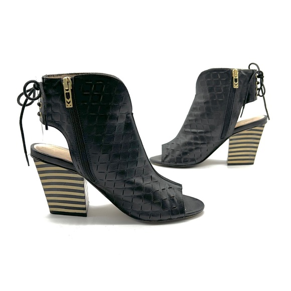 House of Harlow 1960 Shoes - HOUSE OF HARLOW 1960 | Peep Toe Striped Heels